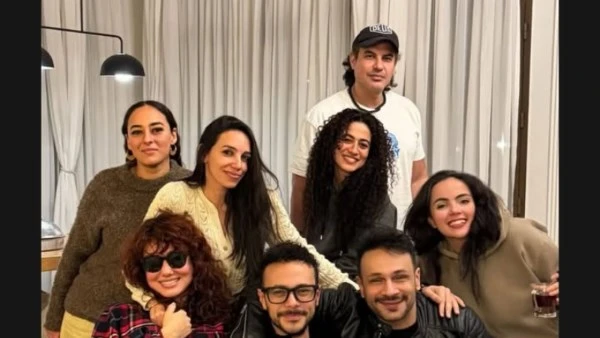 رفقة جيهان الشماشرجي تنشر صورا جديدة