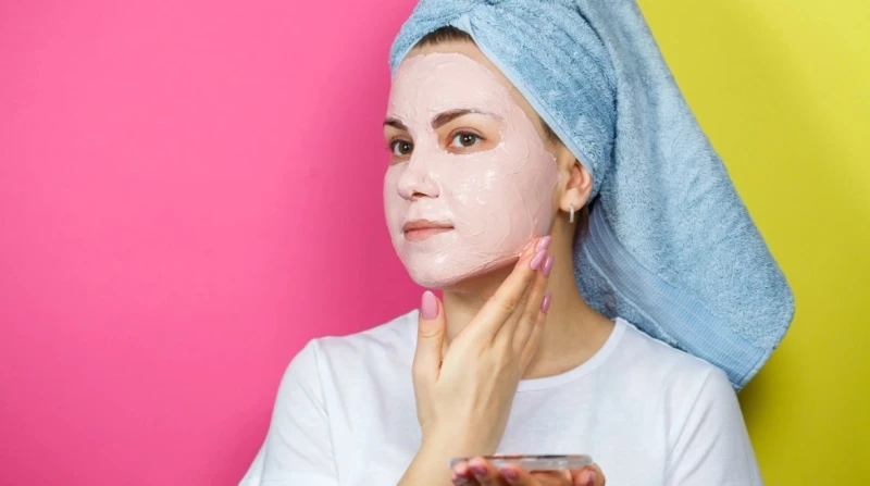 قبل العيد. 5 ماسكات طبيعية لبشرة مشرقة وناعمة