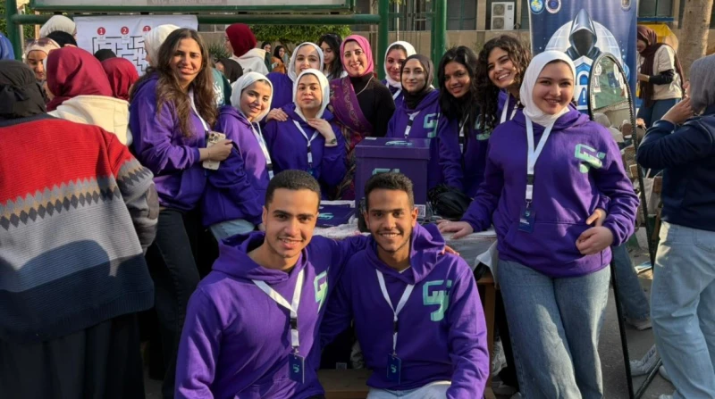 "وَنَس". مبادرة من طلاب إعلام القاهرة لإعادة دفء العلاقات الإنسانية