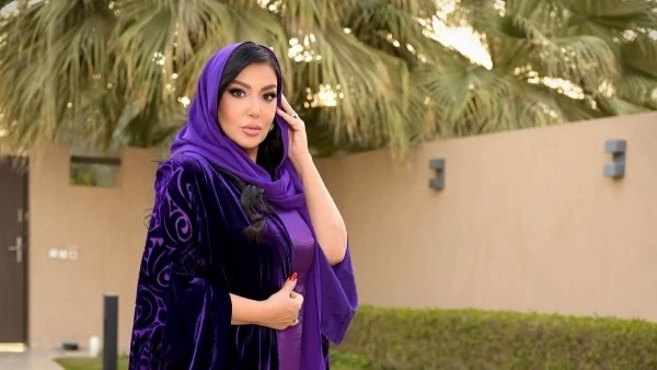 سمية الخشاب تخطف الأنظار بإطلالة رمضانية