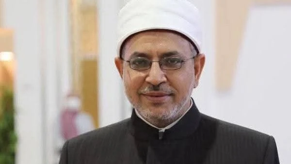 مستشفى الأزهر بأسيوط يطلق مبادرة للكشف عن المياه الزرقاء والعلاج بالمجان