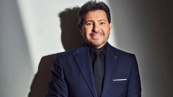 مدحت صالح يدعو هاني شاكر بالشفاء العاجل