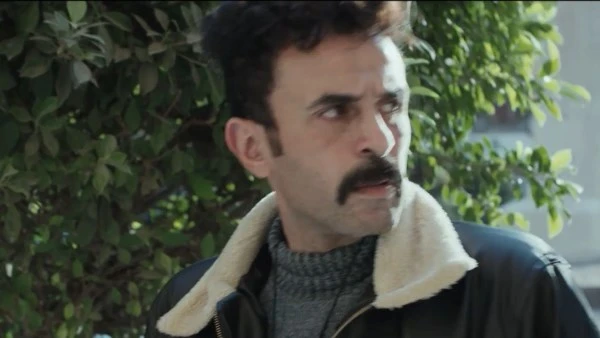 إبراهيم السمان يشيد بكواليس أب ولكن: ياسمين أحمد كامل قائدة عمل تعرف كيف تخلق روح العائلة