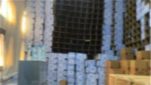 شرطة التموين تضبط مصنعاً غير مرخص لإنتاج المياه المعدنية المقلدة بالقليوبية