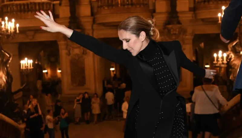 سيلين ديون تعلن عودتها الكبرى إلى مسارح باريس (صور)