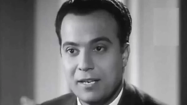 فى قصة زواجه من فتاة أنقذته من الغرق