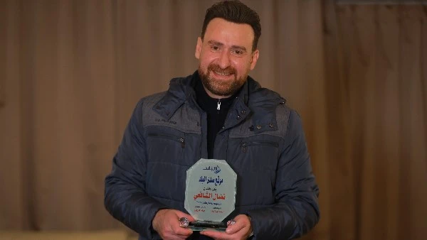 موقع يكرم نضال الشافعي بعد تميزه في درش ورأس الأفعى |صور