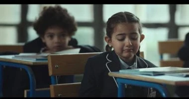 مسلسل أب ولكن الحلقة 2.. الطفلة نور تتعرض للتنمر فى مدرستها من أصدقائها