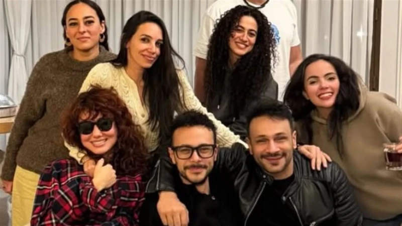 "وسط جدل قضائي".. جيهان الشماشرجي تنشر صورًا جديدة برفقة أصدقائها