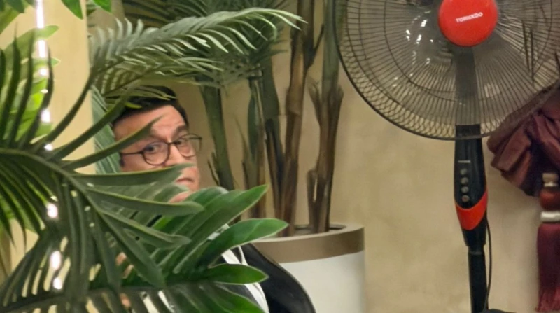 بعد اتهامه بالتقصير. حلمي عبدالباقي يصل مقر "الموسيقيين" لحضور جلسة التحقيق