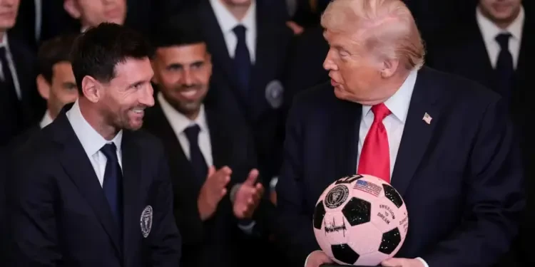 ميسي يخطف الأضواء في البيت الأبيض… ترامب يشيد بالملك