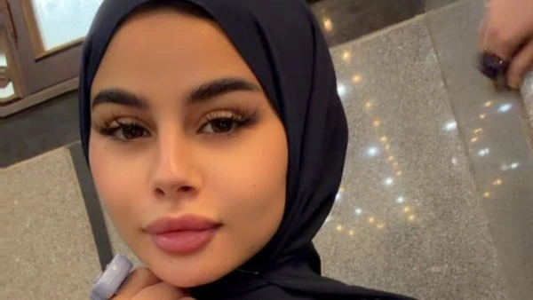 بالحجاب. منة عرفة تخطف الأنظار عبر إنستجرام