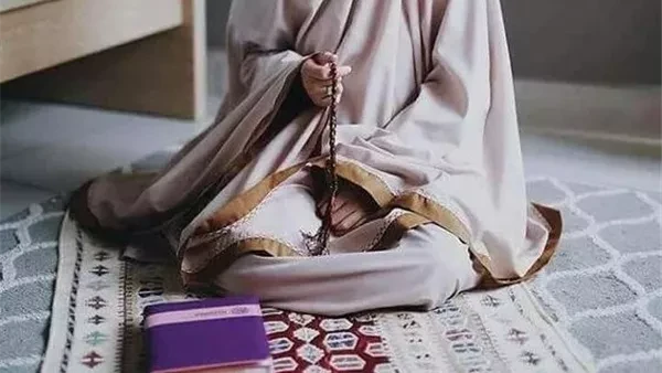 مواقيت الصلاة وموعد أذان المغرب اليوم الجمعة في مصر