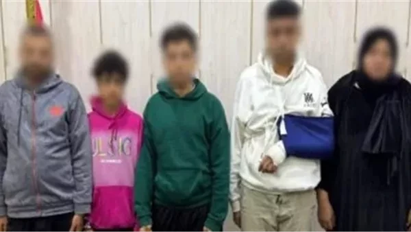 بسبب خلافات الجيرة.. كشف ملابسات التعدى على سيدة وشقيقها بالمعصرة وضبط المتهمين