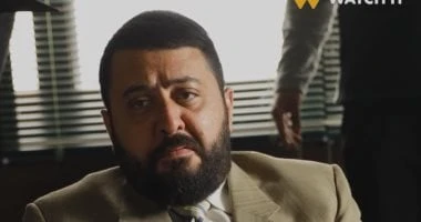 عمرو عبد العزيز يجسد شخصية خيرت الشاطر فى مسلسل رأس الأفعى