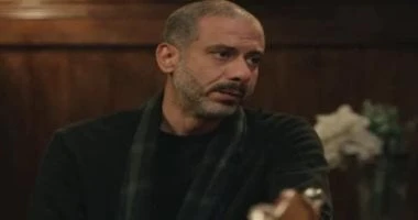 مسلسل أب ولكن الحلقة 1.. الشرطة تقبض على محمد فراج