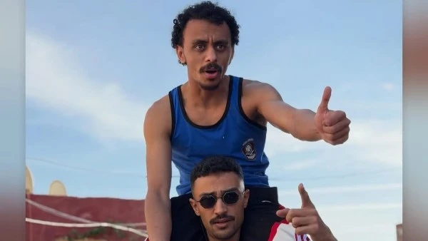 كزبرة يشارك جمهوره القطات الأولى من فيلم محمود الثانى مع أحمد غزى