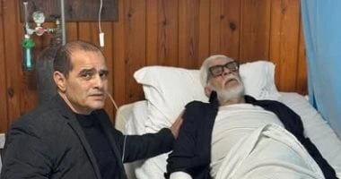 أشرف زكى: استقرار حالة طارق النهرى ومغادرته المستشفى بعد تعرضه لأزمة صحية