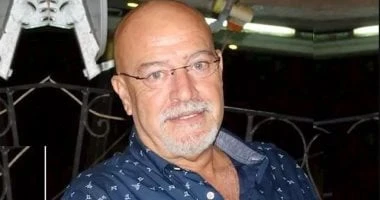 منير مكرم لـ" ": نبيل نور الدين يجرى جراحة بعد تعرضه لحادث سير