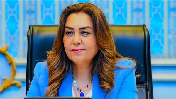 وزيرة التنمية المحلية: الانتهاء من تطوير شارع الحجاز بالبحر الأحمر