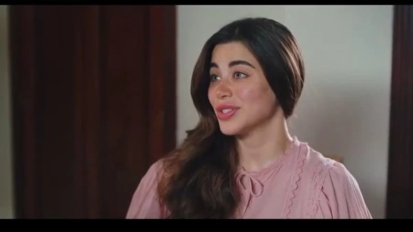 أداء يارا السكري تخطف الأنظار مع أحمد العوضي في «على كلاي»