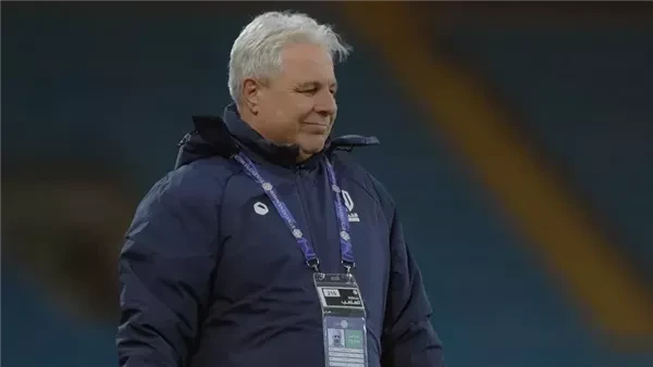 الأخدود يقترب من إقالة سوموديكا بعد تراجع النتائج في دوري روشن