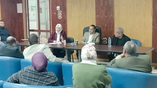 وكيل صحة دمياط يبحث مع ممثلي المنشآت الطبية الخاصة تطبيق منظومة التأمين الصحي الشامل