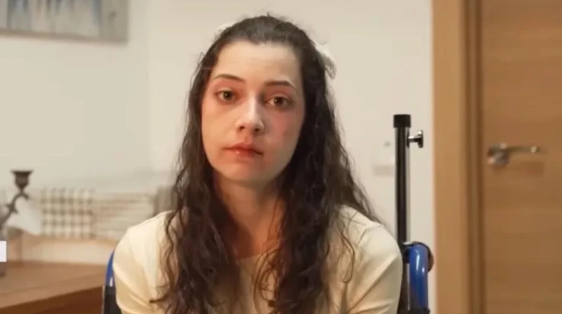 بفستان الوداع. إسبانيا ترحم نويليا من "الشلل النصفي" بـ"الموت الرحيم"