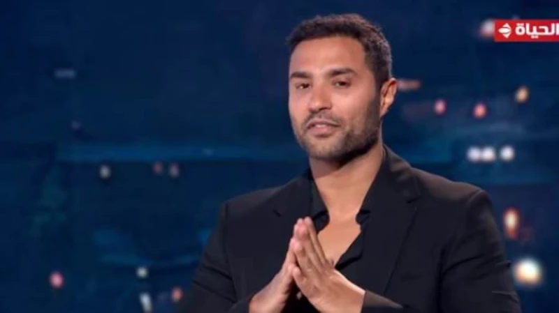 كريم فهمي: اشتغلت شغلانات كتيرة جدا وكنت باخد 300 جنية في الشهر (فيديو)