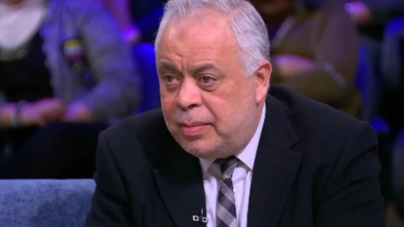 نقيب المهن التمثيلية يعلق على أزمة الأكثر مشاهدة (خاص)