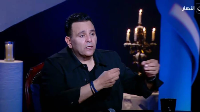 محمد فؤاد: نفسي ابطل السجاير ولقائي بعزت أبو عوف غير لي حياتي