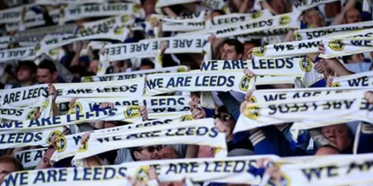 صيام اللاعبين يوقف المباراة ويغلي المدرجات في إيلاند رود