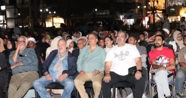 إقبال كثيف على ساحة أبو الحجاج لحضور فيلم الكنز المفقود بحضور أحمد فتحى