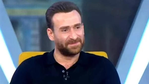 نضال الشافعي: الزعيم عادل إمام بمثابة الأب ليا