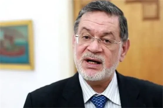 ثروت الخرباوي ردا على منتقديه داخل «الوفد»: لستُ وفديًا. ودوري يقتصر على الدفاع القانوني