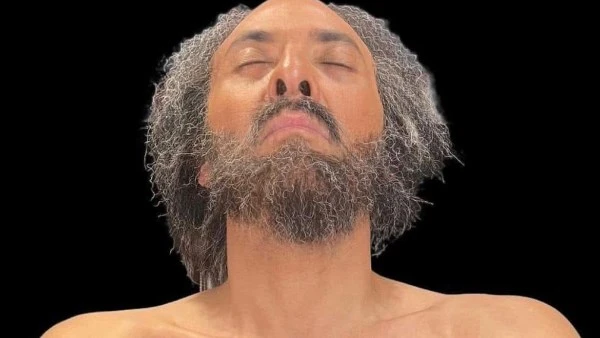 بـ فتحي عبد الوهاب يروج لدور جديد قريبا