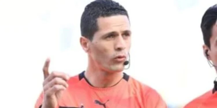 محمود وفا يدير مباراة افتتاح تصفيات شمال أفريقيا للناشئين