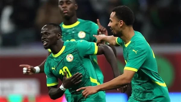 جدل واسع حول بث مباراة السنغال وبيرو في باريس