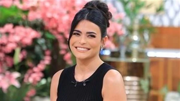 أسماء جلال عن دورها في فيلم السلم والتعبان 2: كنت خايفة منه لأنه مسئولية