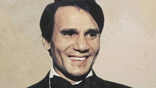 في ماذا قال عبد الحليم حافظ عن محمود الخطيب