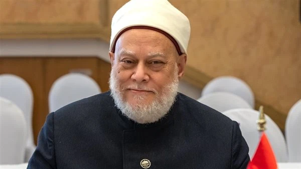 علي جمعة يوضح حكم الصيام ويدافع عن السنة أمام منكريها من القرآنيين