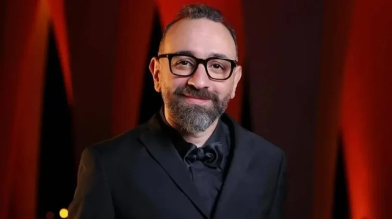 عمرو سلامة يطالب بآلية موثوقة لحسم جدل الأعلى مشاهدة: "إيه سر عدم وجودها؟"