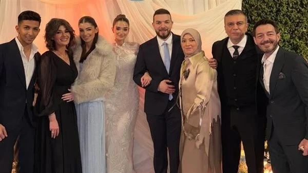 خطوبة ملك زاهر وشريف عمرو الليثي. وأول تعليق من أحمد زاهر