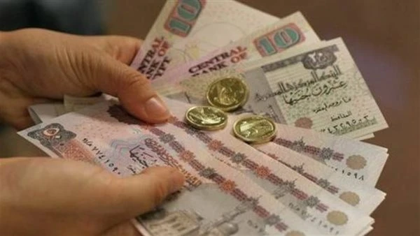 أسامة قابيل: إعطاء الزوجة عيدية ليس بدعة وهو تقدير لتعبها في رمضان