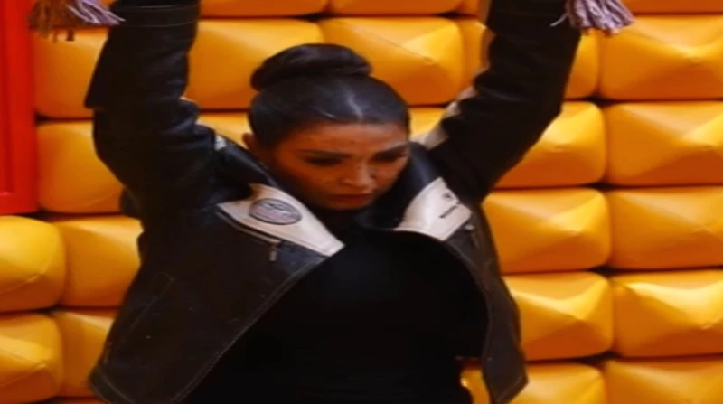 ما علاقة أشرف زكي؟ اعترافات روجينا تحت تهديد رامز ليفل الوحش