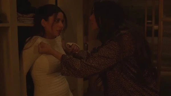 مواجهة نارية بين سينتيا خليفة وياسمين عبد العزيز في "وننسى اللي كان"