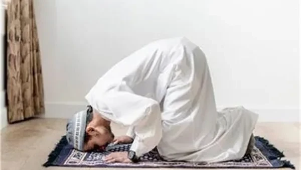 مواقيت الصلاة اليوم الأحد 8 مارس 2026 في القاهرة والمحافظات. دليل دقيق للمواطنين