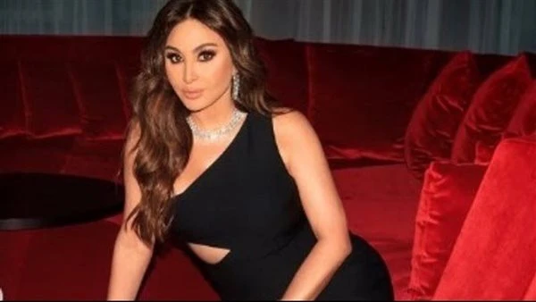 إليسا تعبر عن حزنها بسبب أحداث لبنان: “العيد ليس ككل عام"