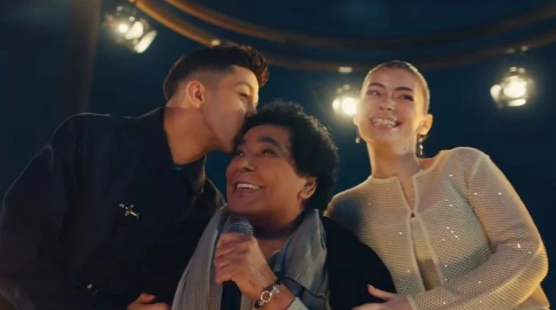 بصوت الكينج. محمد منير يغني "في حتة لوحدي" لإعلان Novara الجديد