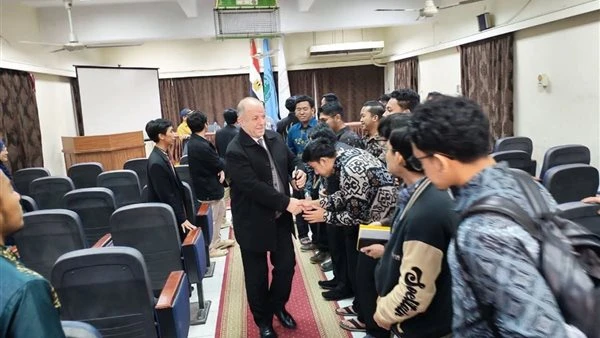 رئيس قطاع مدن البعوث الإسلامية بالأزهر يحضر ملتقى طلاب إندونيسيا